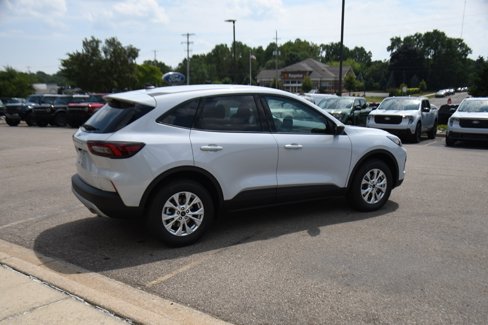 New 2025 Ford Escape Active image 7