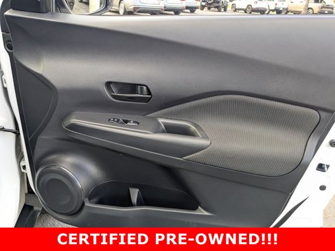 Certified 2020 Nissan Kicks S image 28