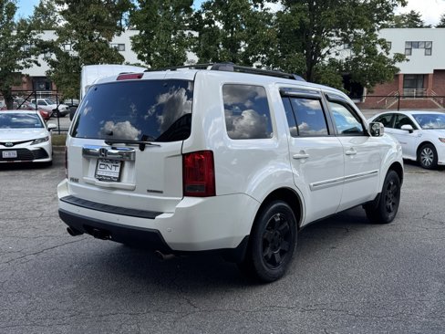 Used 2011 Honda Pilot Touring image 6