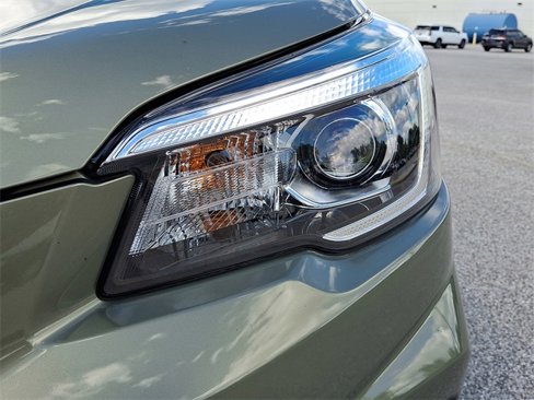 Used 2020 Subaru Forester Premium image 13