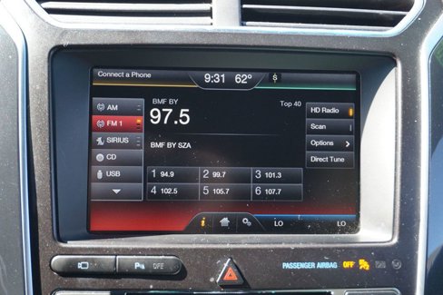 Used 2016 Ford Explorer Limited image 32