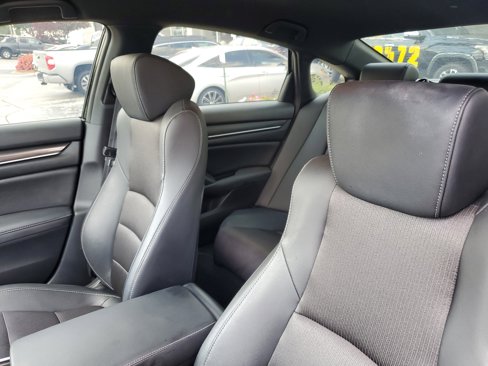 Used 2020 Honda Accord Sport image 19
