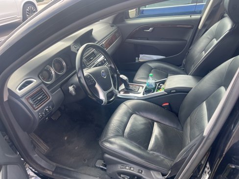 Used 2013 Volvo XC70 3.2 image 12