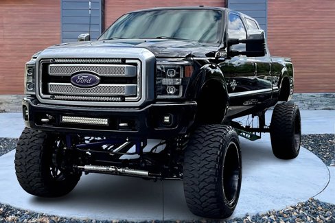 Used 2016 Ford F250 Platinum w/ FX4 Off-Road Package image 5