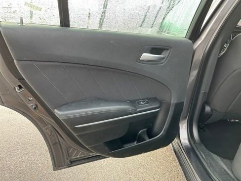 Used 2022 Dodge Charger SXT image 27