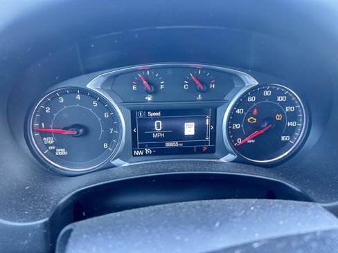 Used 2018 GMC Terrain SLT w/ Preferred Package image 8