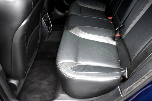 Used 2017 Dodge Charger R/T w/ Premium Group image 19