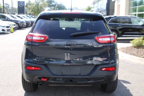 Used 2016 Jeep Cherokee Trailhawk w/ Comfort/Convenience Group image 7