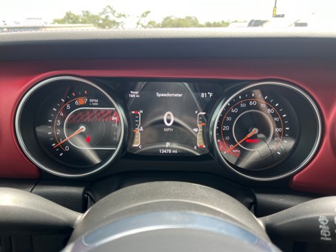 Used 2023 Jeep Wrangler Rubicon w/ Cold Weather Group image 17
