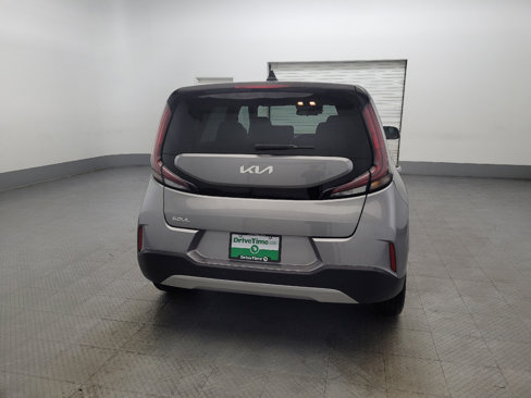 Used 2023 Kia Soul LX w/ Option Group 015 image 7