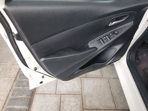Used 2020 Toyota Yaris LE image 26