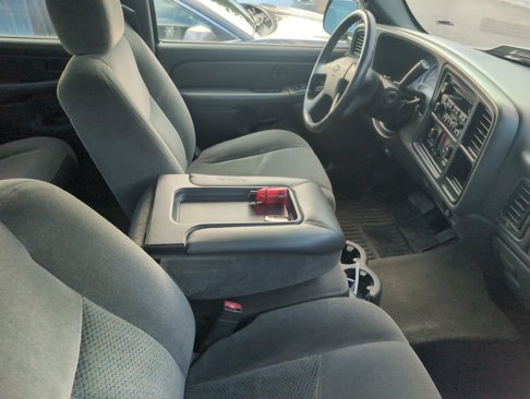 Used 2006 Chevrolet Silverado 1500 LT w/ Light Duty Power Package image 3