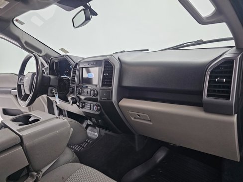 Used 2019 Ford F150 XLT w/ Equipment Group 301A Mid image 8