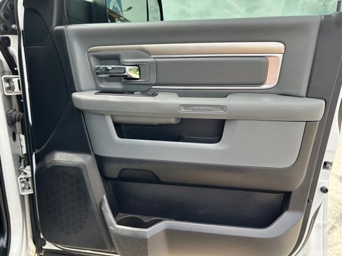 Used 2016 RAM 2500 Big Horn image 12