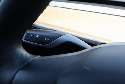 Used 2019 Tesla Model 3 Standard Range Plus image 38