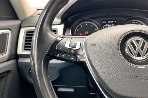 Used 2019 Volkswagen Atlas SE w/ Towing Package image 20