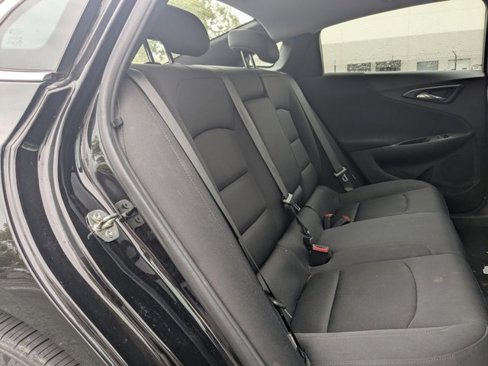 Used 2022 Chevrolet Malibu LT image 17