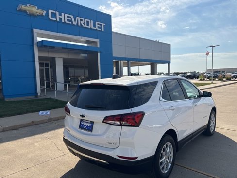 Used 2022 Chevrolet Equinox LT image 8