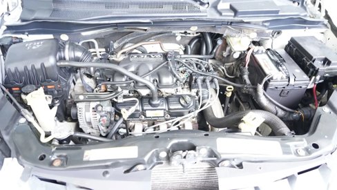 Used 2010 Chrysler Town & Country LX w/ PWR Window Group image 17