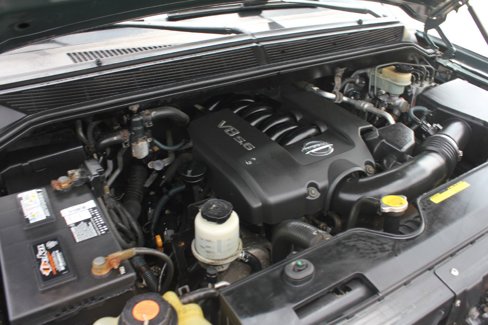 Used 2004 Nissan Armada LE w/ (SR2) Sunroof Pkg (LE) image 50