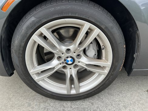 Used 2017 BMW 340i Gran Turismo xDrive image 13
