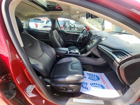 Used 2019 Ford Fusion Titanium image 8
