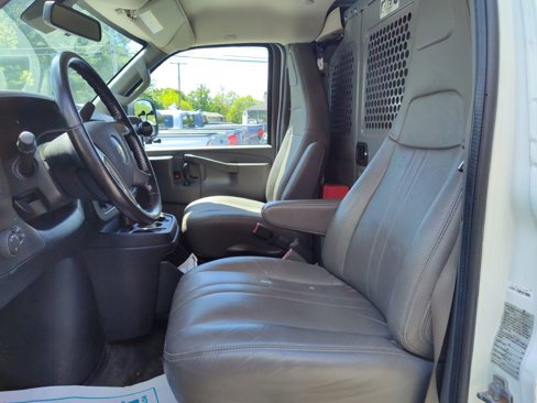 Used 2019 Chevrolet Express 2500 w/ Safety Package image 10