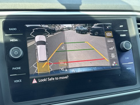 Used 2021 Volkswagen Atlas SE w/ Panoramic Sunroof Package image 26