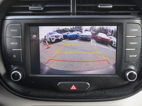 Used 2022 Kia Soul LX image 42