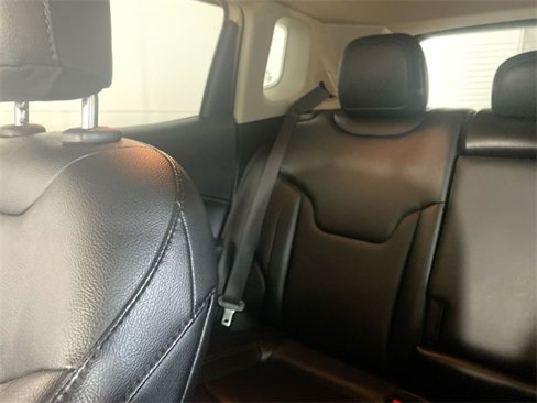 Used 2020 Jeep Compass Limited w/ Safety & Security Group image 12