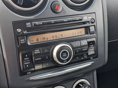 Used 2014 Nissan Rogue S image 32