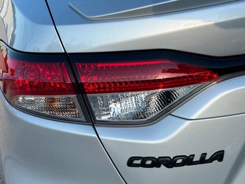 Used 2024 Toyota Corolla SE image 12