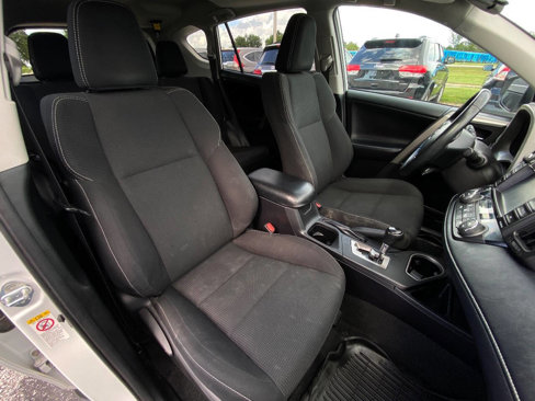 Used 2018 Toyota RAV4 Adventure image 27