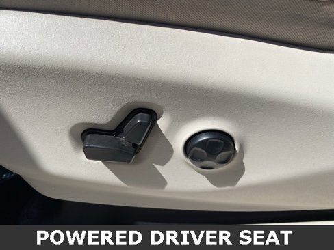 Used 2021 Chrysler Pacifica Touring-L image 14