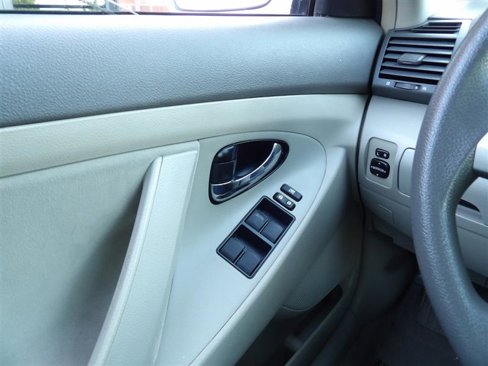 Used 2009 Toyota Camry LE image 22