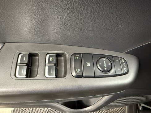 Used 2020 Kia Sportage LX w/ LX Popular Package image 10