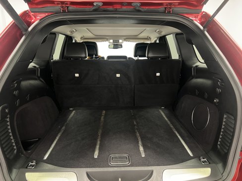 Used 2011 Jeep Grand Cherokee Overland image 24
