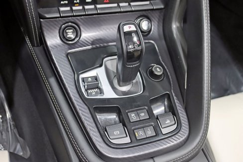 Used 2016 Jaguar F-TYPE R w/ Suedecloth Interior Pack image 22