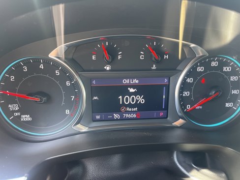 Used 2022 Chevrolet Traverse LT image 20