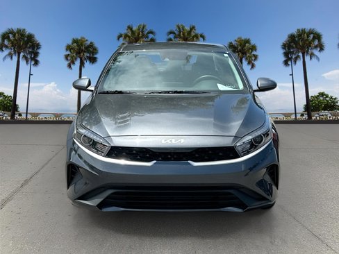Used 2024 Kia Forte LXS image 2