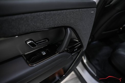 Used 2024 Land Rover Range Rover Sport Dynamic SE image 60