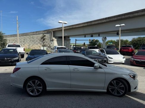Used 2016 Mercedes-Benz CLA 250 image 7