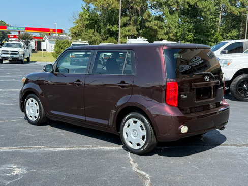 Used 2009 Scion xB image 3