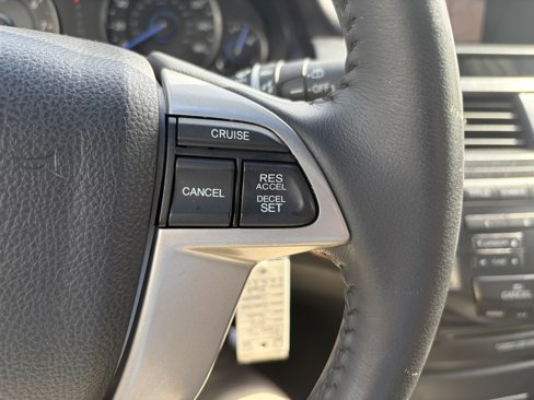 Used 2012 Honda Crosstour EX-L image 23