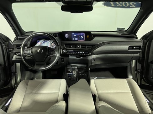 Used 2021 Lexus UX 200 image 10