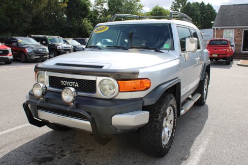 Used 2007 Toyota FJ Cruiser 4WD image 1