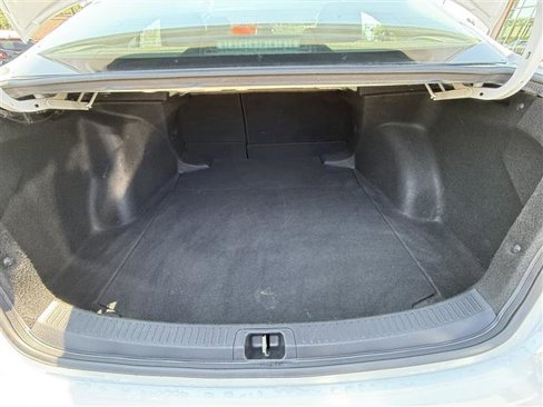 Used 2024 Toyota Corolla LE image 28