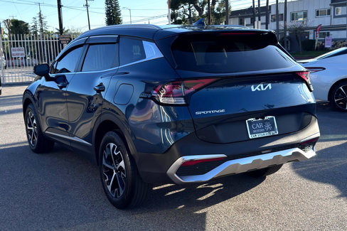 Used 2023 Kia Sportage EX image 7
