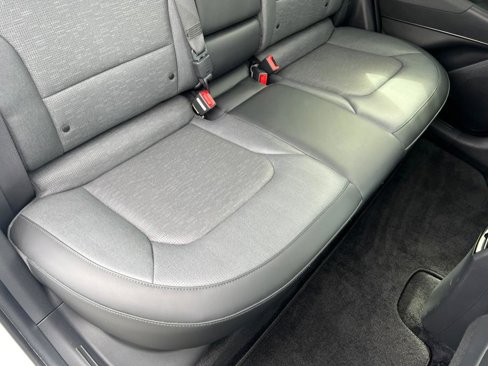 Used 2023 Kia Niro Wave image 40