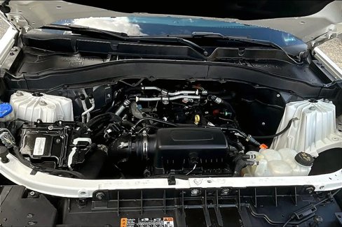 Used 2021 Ford Explorer XLT w/ Equipment Group 202A image 10